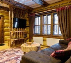 Коттедж №2 в Таежный угол