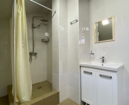 Место в 6-ти местном номере Комфорт (общий санузел) в Vavilov hostel