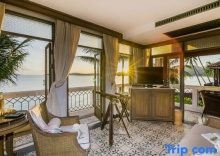 Номер Standard beachfront в B House Samui