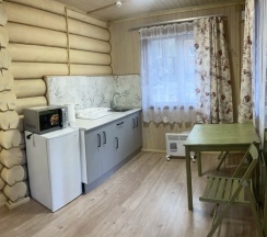 Стандартный четырехместный номер в Сибиряки