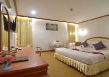 Люкс в Chumphon Gardens Hotel