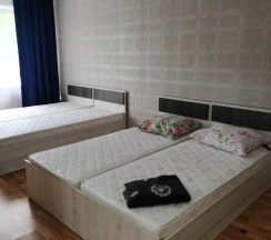 Четырёхместные апартаменты Standard с 3 комнатами в Сутки как дома