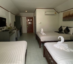 Четырёхместный семейный номер Standard в Samui Green Hotel