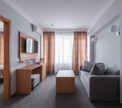 Junior Suite двухкомнатный с балконом в Ленинград