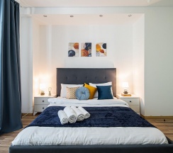 3-комнатные апартаменты стандарт в GMApartments (ДжиЭмАпартментс) на улице Малая Бронная 19А