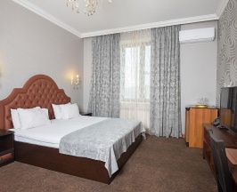 Номер улучшенный №202 в Hotel central