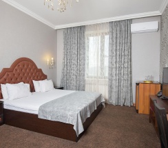 Номер улучшенный №202 в Hotel central