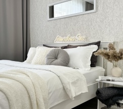 1-комнатные апартаменты студия №232 в Hugge Place