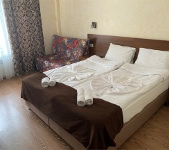 Семейный двухкомнатный с террасой и видом на море в Aqualife