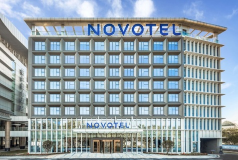 Гуанчжоу: Отель Novotel Guangzhou Baiyun Airport
