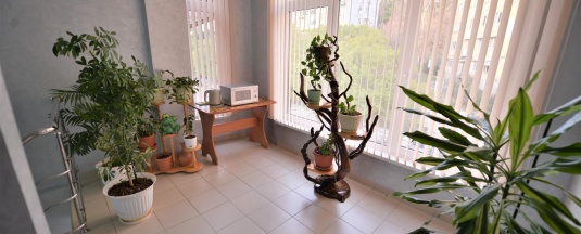 2-комнатная комната улучшенная с 2 односпальными и 1 двуспальной кроватью в Минск