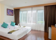 Двухместный номер Deluxe двуспальная кровать в The Landmark Patong