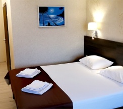 Полулюкс плюс в Shamsi hall