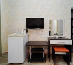 Двухместная комната с двуспальной кроватью в Чайка