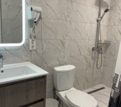 Трехместный комфорт с отдельным входом в У Елены