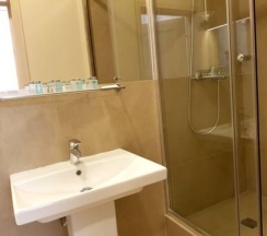 9-Family room (2х комнатный номер) в Plutus