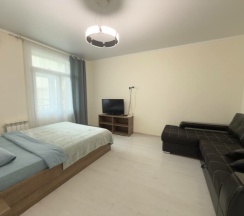 (1 студия )  Апартаменты на Баумана в ApartKazan у Кремля