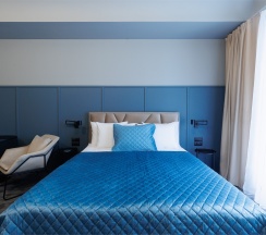 Улучшенный номер с балконом в Simple hotel B9