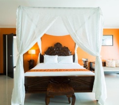 Четырёхместный номер Royal в Royal Phala Cliff Beach Resort and Spa