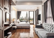 Люкс Executive с балконом и с видом на реку в ARUN Riverside Bangkok