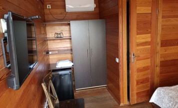 Двухместный номер Standard с балконом двуспальная кровать в Eco Village