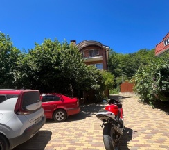 4-местный номер улучшенный комфорт с 2 двуспальными кроватями в Диво