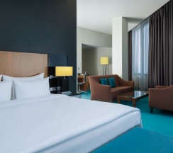 Люкс с доступом в бизнес-лаундж в Cosmos Selection Moscow Sheremetyevo Airport Hotel