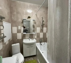 Апартаменты c 1 комнатой с балконом в Квартира Уютная