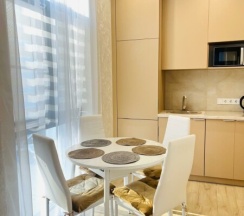 Студия 30 Е в San-Marino