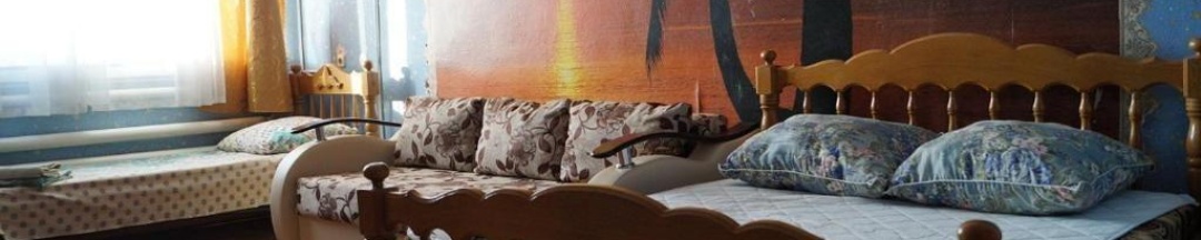 Номер стандарт с 1 односпальной и 1 двуспальной кроватью в Рай