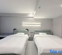Семейный номер Standard в Dafa Hotel