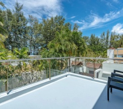 Вилла Pool с кухней с 4 комнатами в Splash Beach Resort