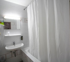 Четырёхместный номер Standard в Hotel Seibel