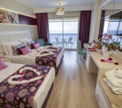 Номер Deluxe с видом на море в Azura Deluxe Resort & Spa