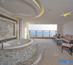 Двухместный номер Deluxe с видом на море (двуспальная кровать) в Tangla Hotel Sanya