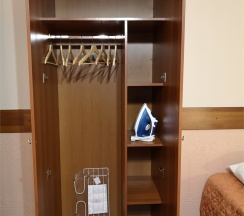 Одноместный номер эконом с общей ванной комнатой в Орехово дом у парка