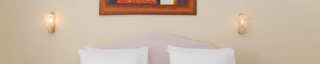Двухместное бунгало (двуспальная кровать) в Serenity Lakeside Resort