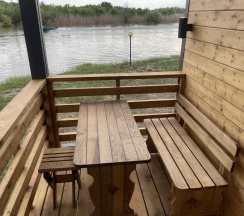 2-местный 2-комнатный коттедж стандарт в Тритон