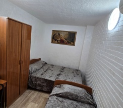 Семейный с 2 спальнями кухней и балконом/террасой в Лакшми