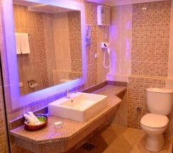 Номер Golden Swim-Up в Sea Beach Aqua Park Resort
