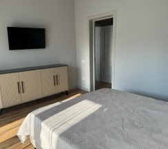 Коттедж с террасой в Family house vld