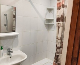 Трехместный номер 1 категории с раздельными кроватями, полным санузлом в Фатима