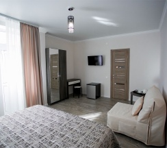 Улучшенный двухместный номер в Hotel La V