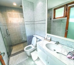 Вилла с 5 комнатами в Royal Sammuk villas