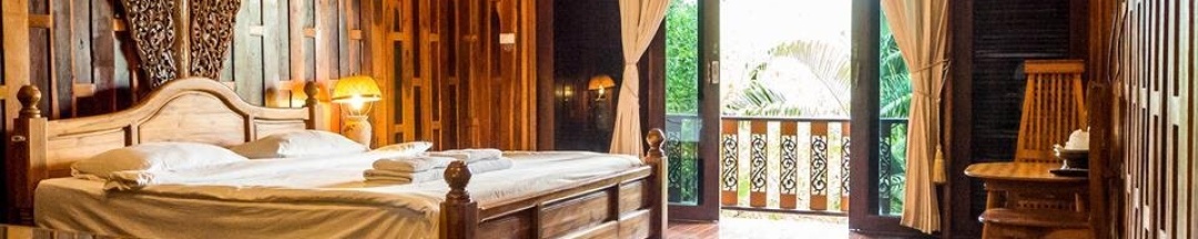 Люкс Deluxe с балконом и с красивым видом из окна в Deeden Pattaya Resort