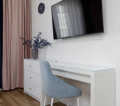 Двухкомнатный люкс (48/99) в Frukty Rent