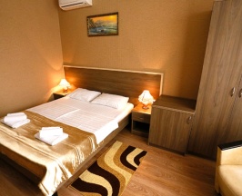 Стандарт с двуспальной кроватью в Гранд Лион