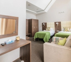 Двухместный номер Комфорт с террасой с видом на город 2 отдельные кровати в Проспект