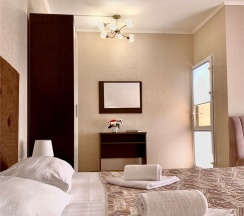 Люкс 2х комнатный с балконом в Casablanca