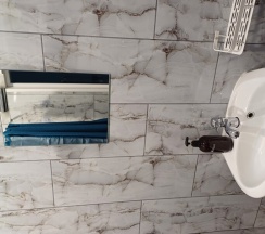 Стандарт 3 местный с душем, туалетом. в Аршан